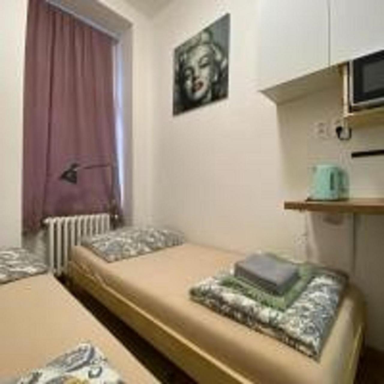 Red&Black Apartment City Centr, Na Hradbach 118 Ostrava Esterno foto