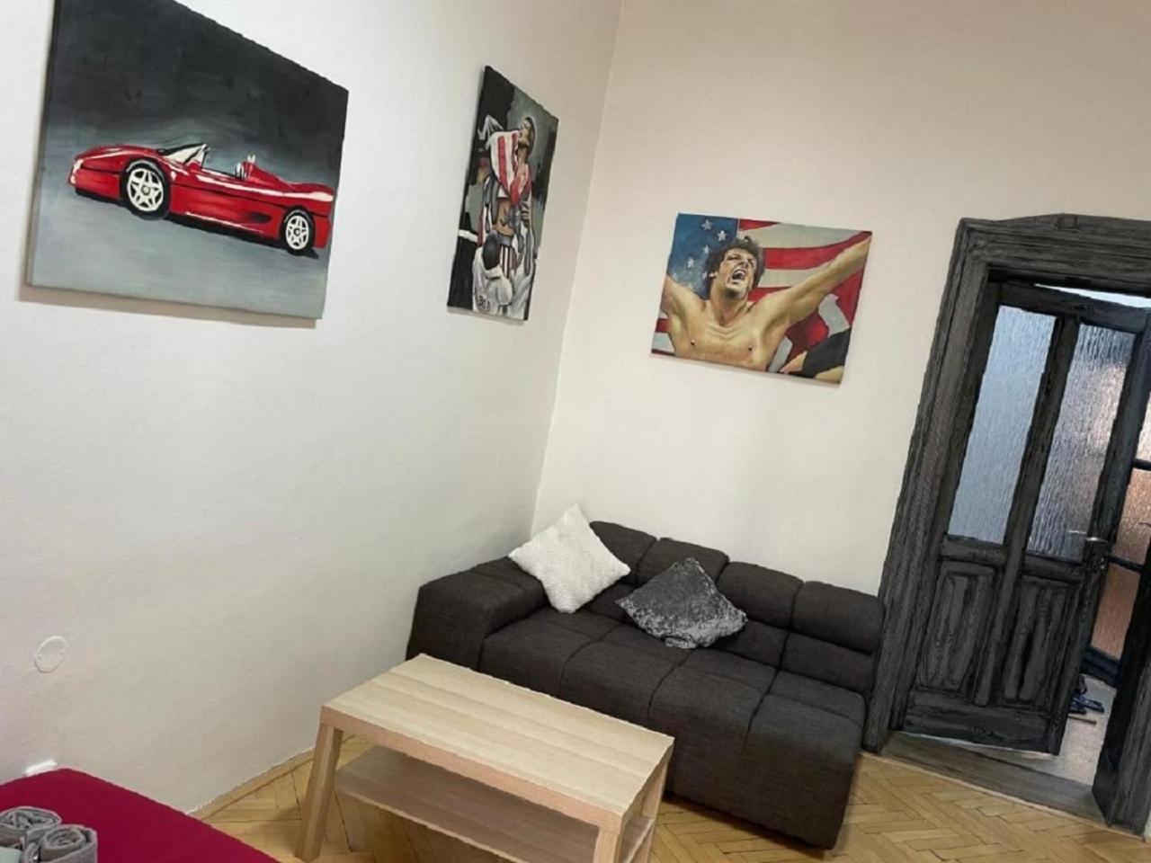 Red&Black Apartment City Centr, Na Hradbach 118 Ostrava Esterno foto